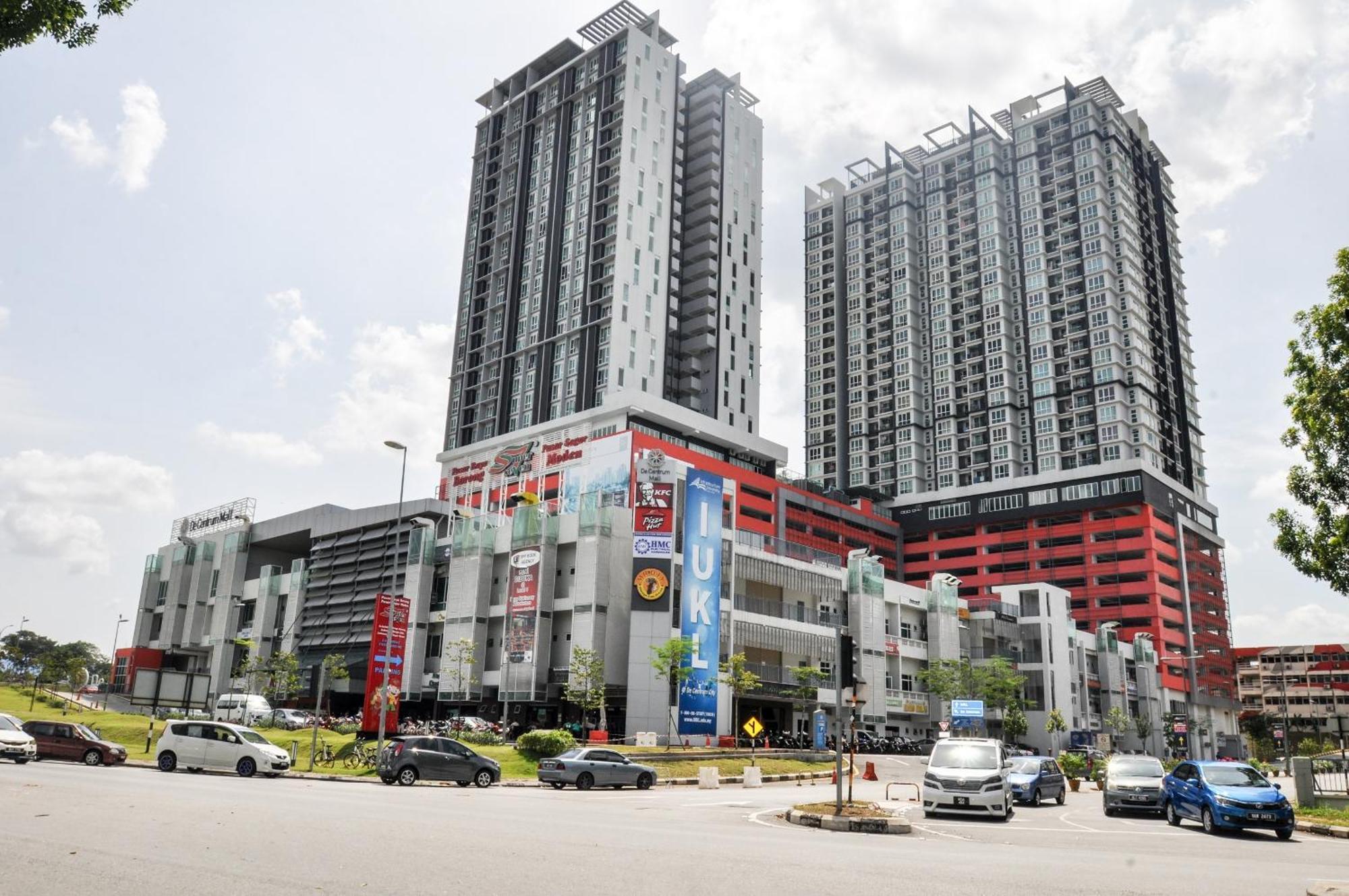 Azfa Duplex Suite At De Centrum Putrajaya Bangi Free Wifi Каджанг Экстерьер фото